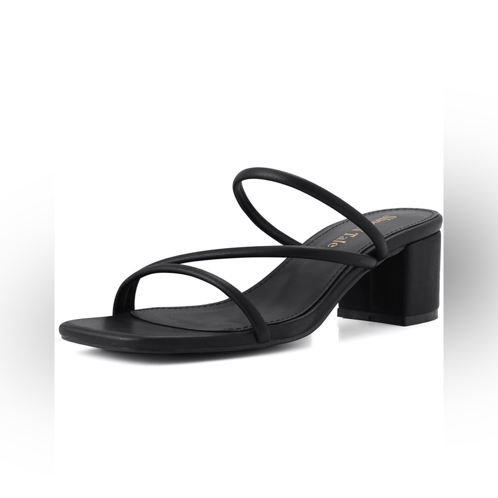 Shoe’N Tale Strappy Chunky Block Heel